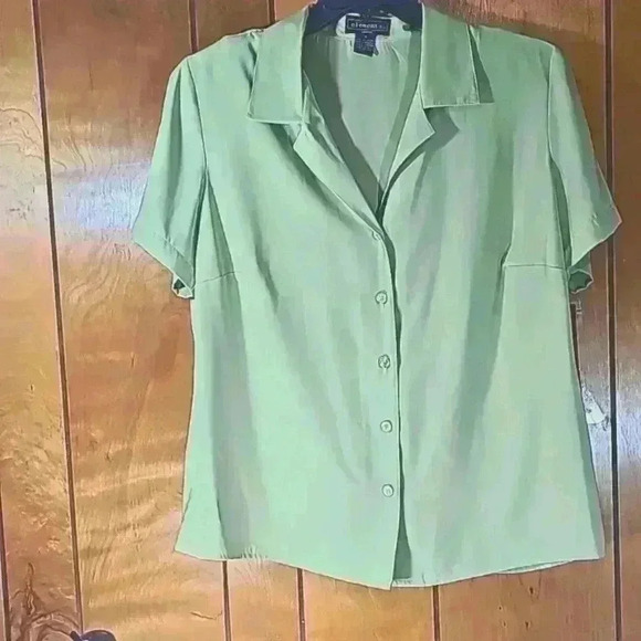 Elementz Womens top sz 1X color green shortsleeve blouse button front ca… - Picture 13 of 15